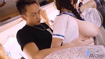 Tempting Taiwanese Girl Has Sex With A Stranger On A Bus