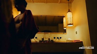 Amateur Couple’s Passionate Love Making In A Hotel Room